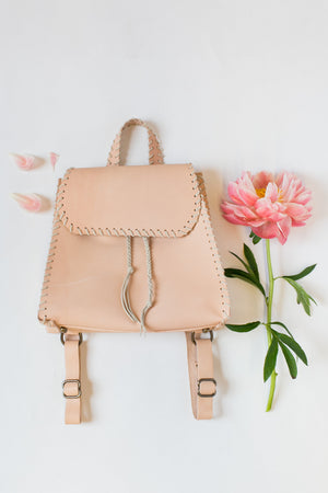 dayz tanned leather backpack Cowhide Backpack | Vegetable-Tanned Leather